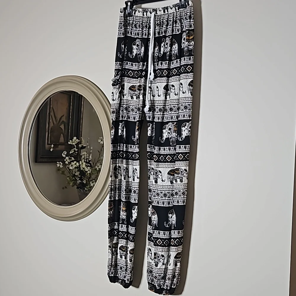 Silverwood Boho Pants - Picture 2 of 6